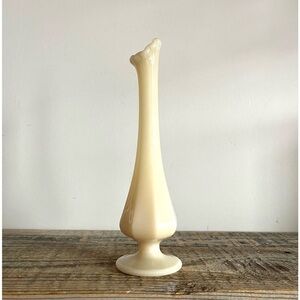Vintage Fenton swung bud vase marked